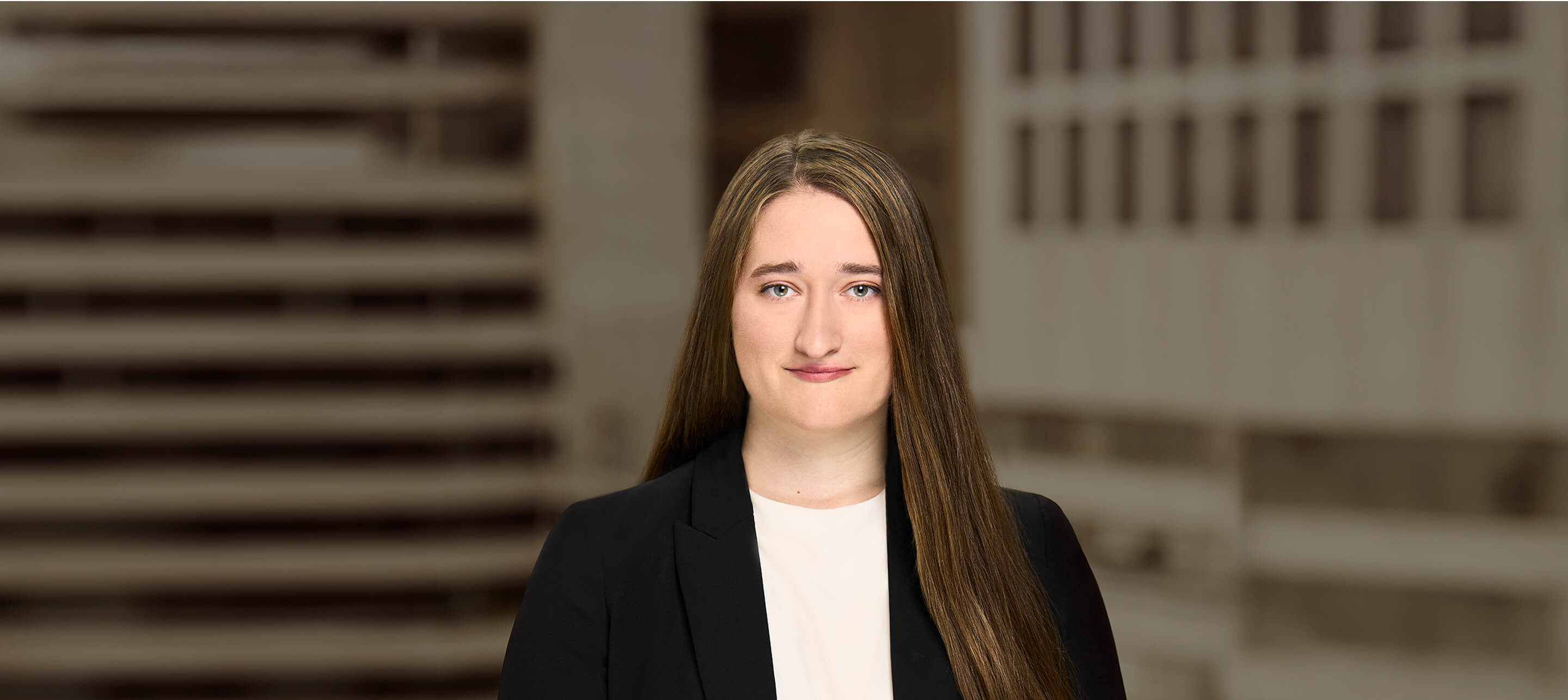 Headshot for Stephanie Weaver