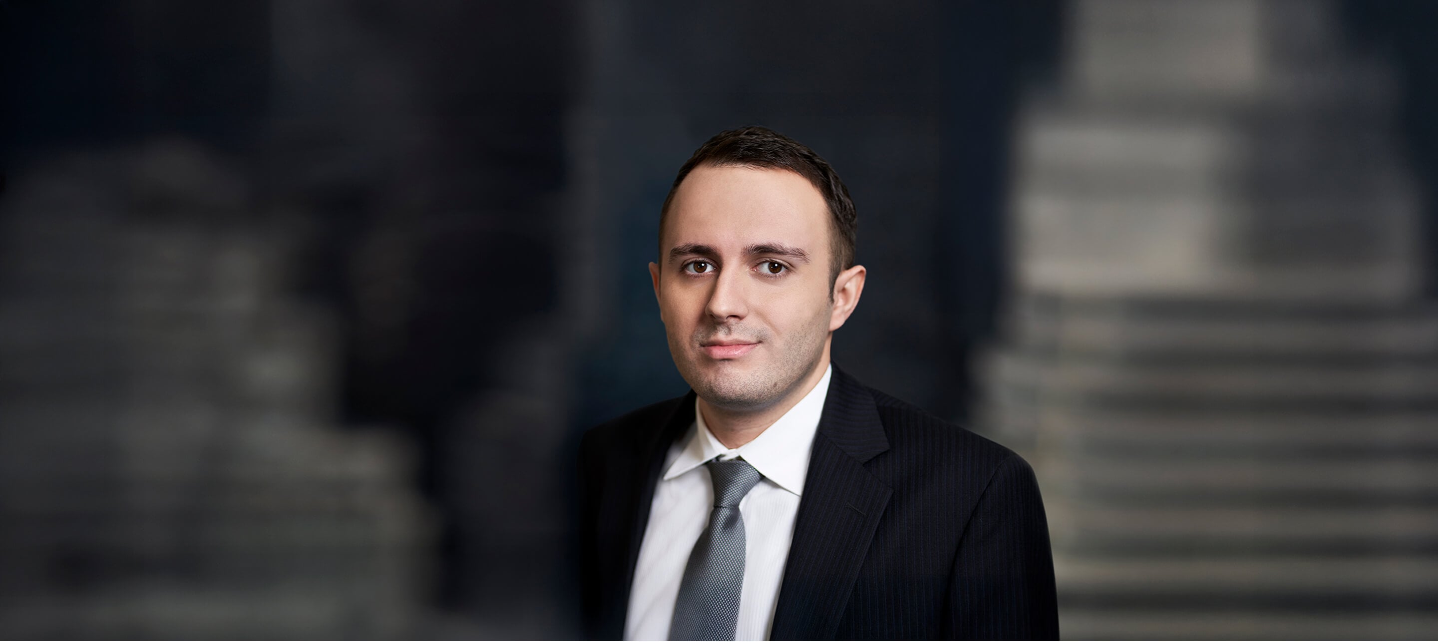 Headshot for Villi Shteyn