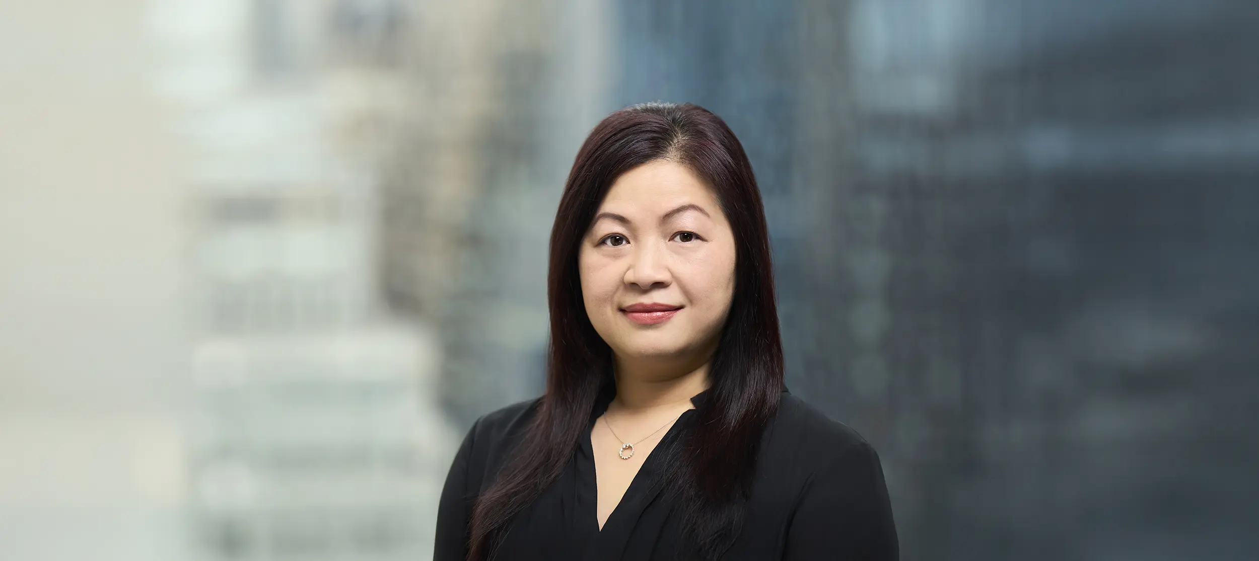 Headshot for Leslie Liang